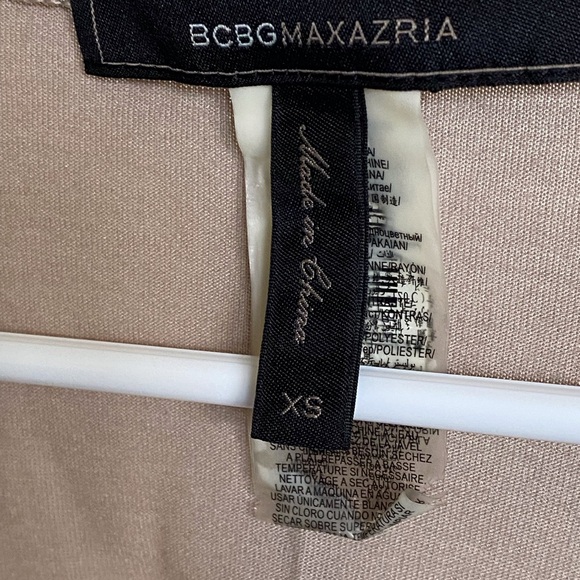 BCBGMaxAzria Soft Beige Blouse - Picture 3 of 7
